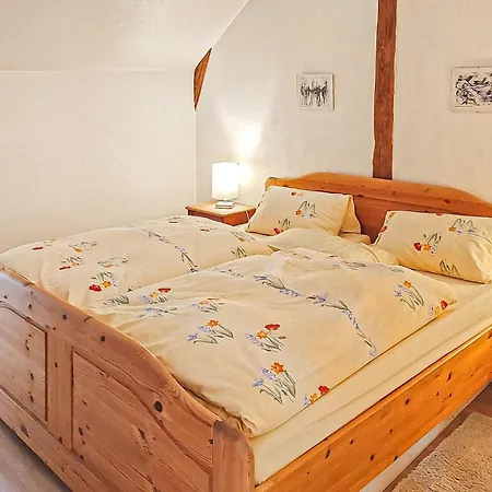 Ferienwohnung Dobbin Apartment *
